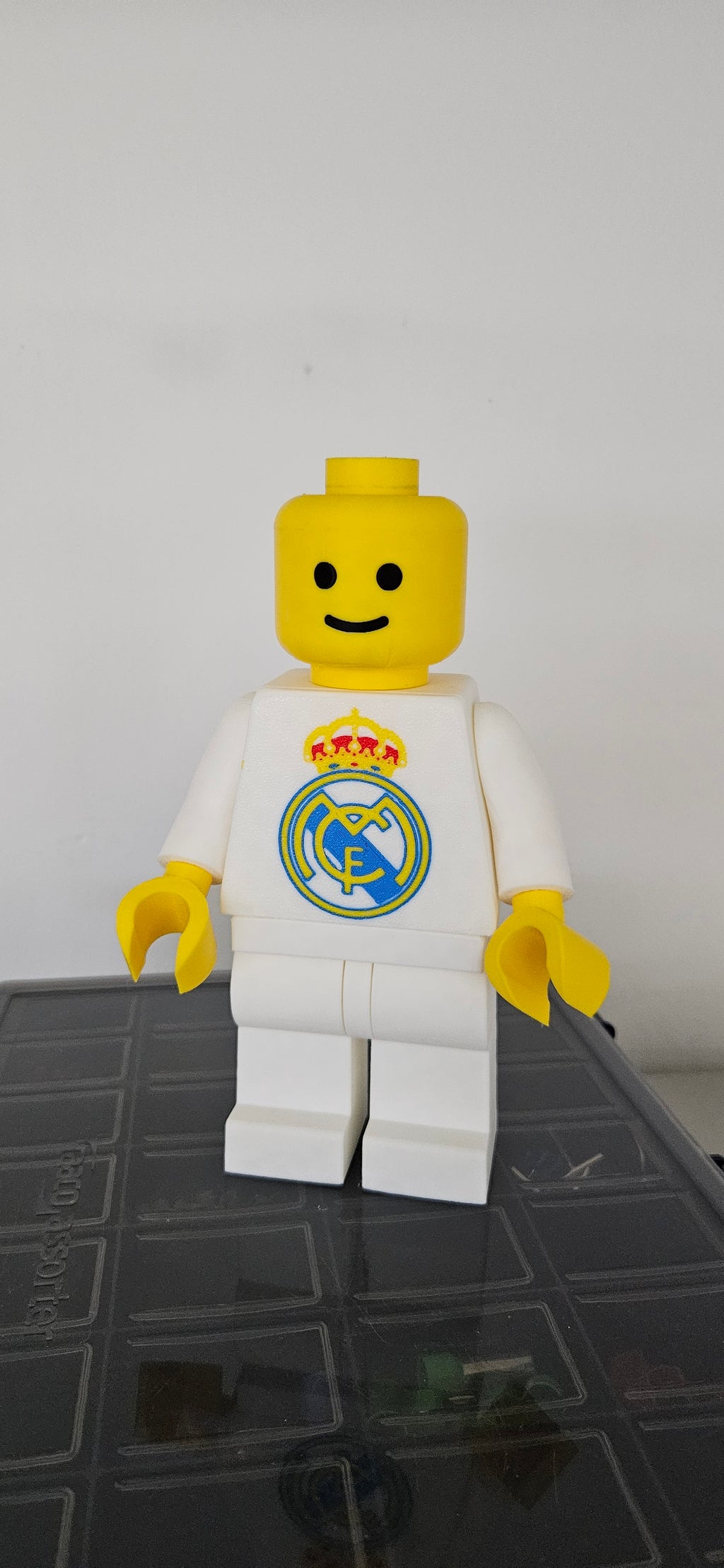 🧍‍♂️ Playmobil Géant Real Madrid – Impression 3D (20 cm)