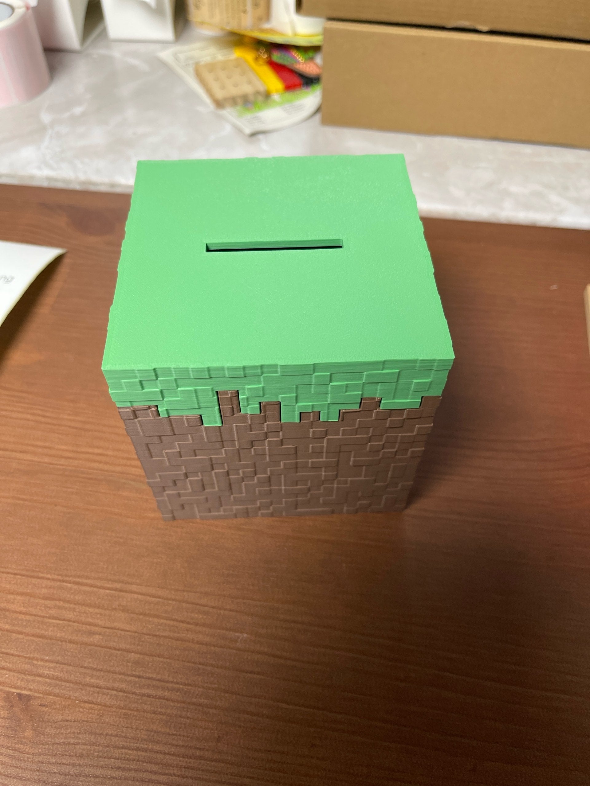 🟩 Tirelire Minecraft imprimée en 3D – Unique et personnalisée ! 🟩