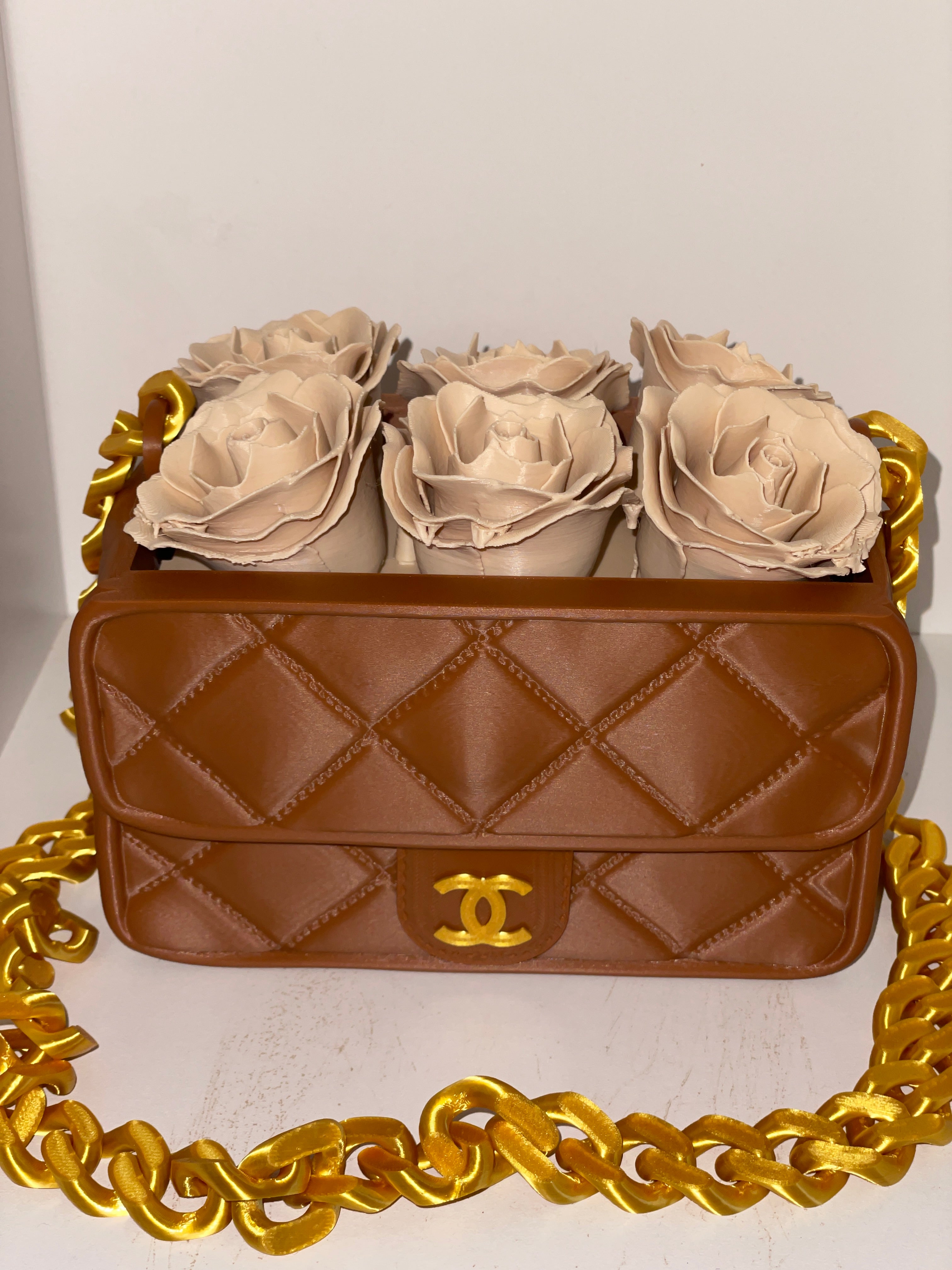 • Panier Chanel Fashion -
Impression 3D de Luxe