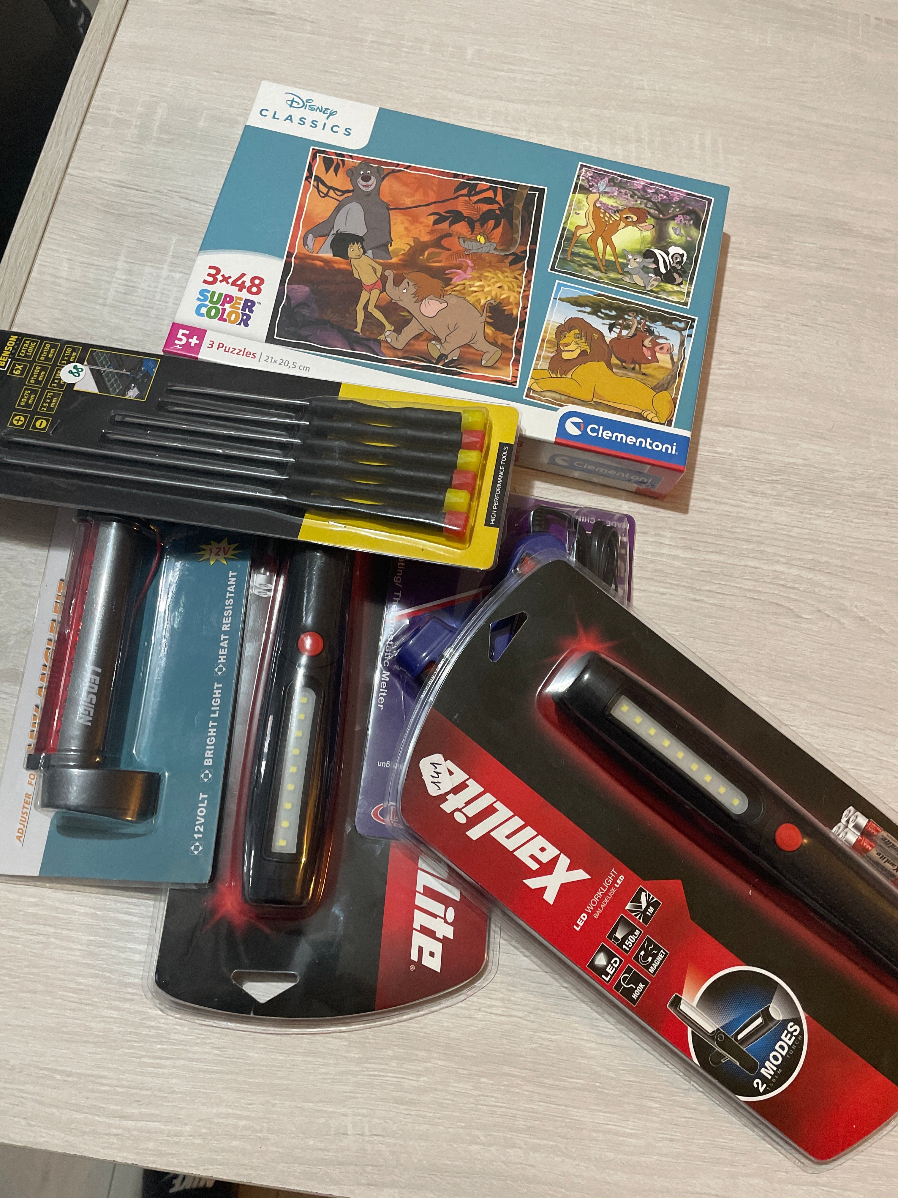 Lot outil est puzzle