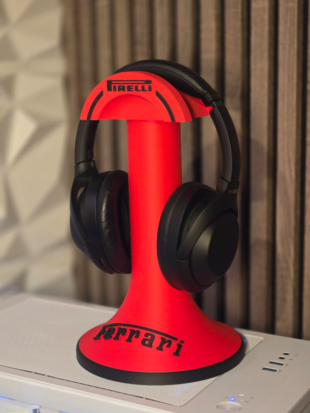 🏎️ Support de Casque Ferrari – Impression 3D Premium 🏎️