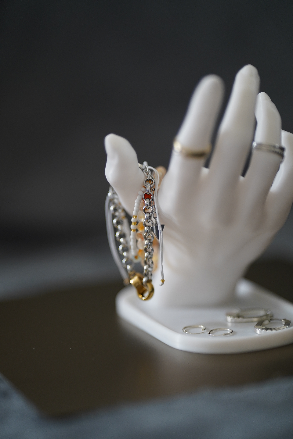 💍 Porte-bijoux en forme de main – Impression 3D élégante et moderne