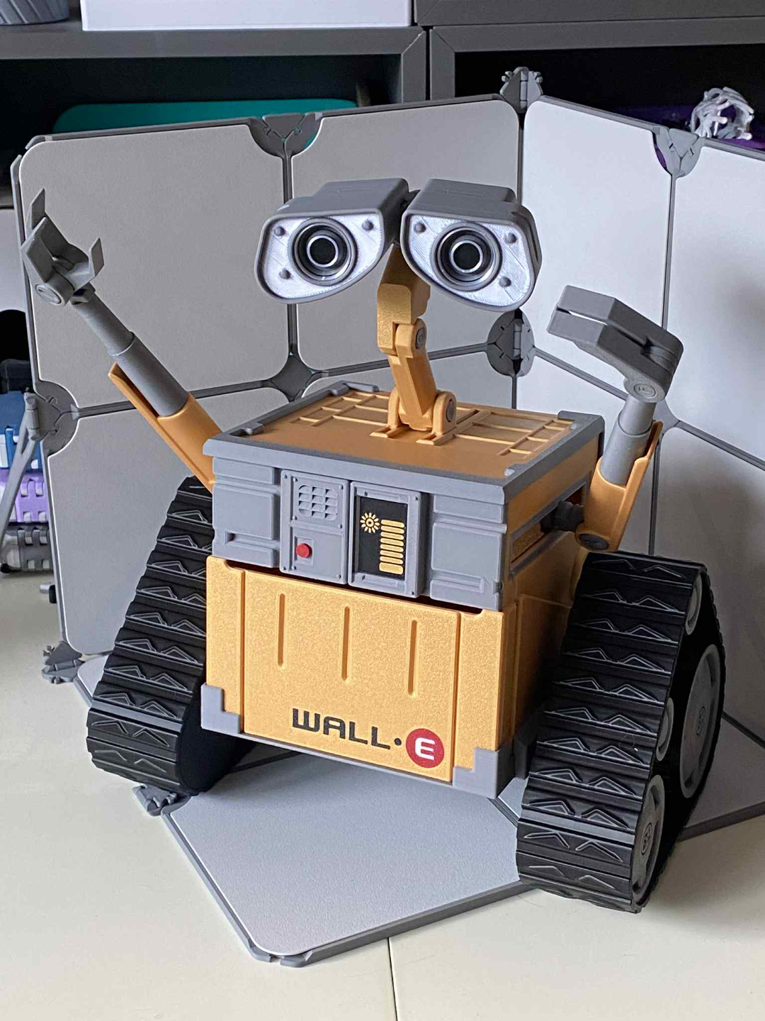 🟡 Distributeur de papier unique – Modèle WALL·E imprimé en 3D ! 🤖✨