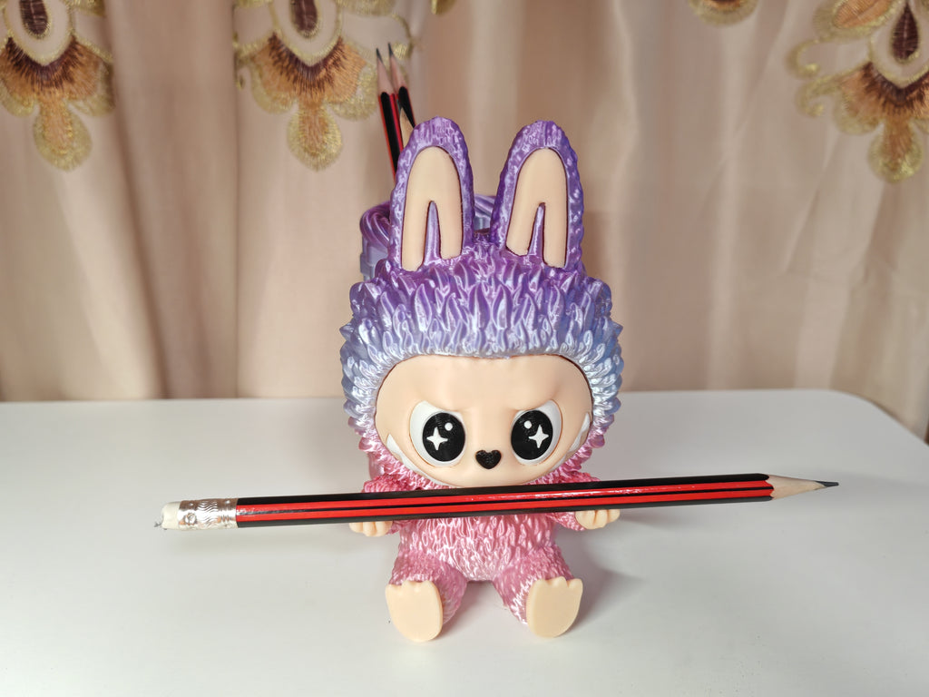 🖋️ Porte-stylo Labubu 15 cm – Imprimé en 3D & Personnalisable ! 🖤