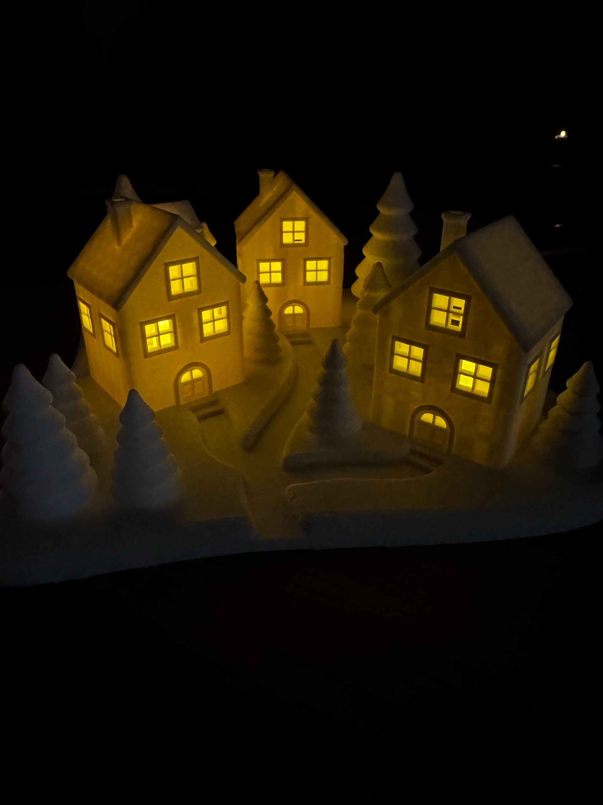 🌟 Village lumineux en impression 3D – Personnalisable 🌟