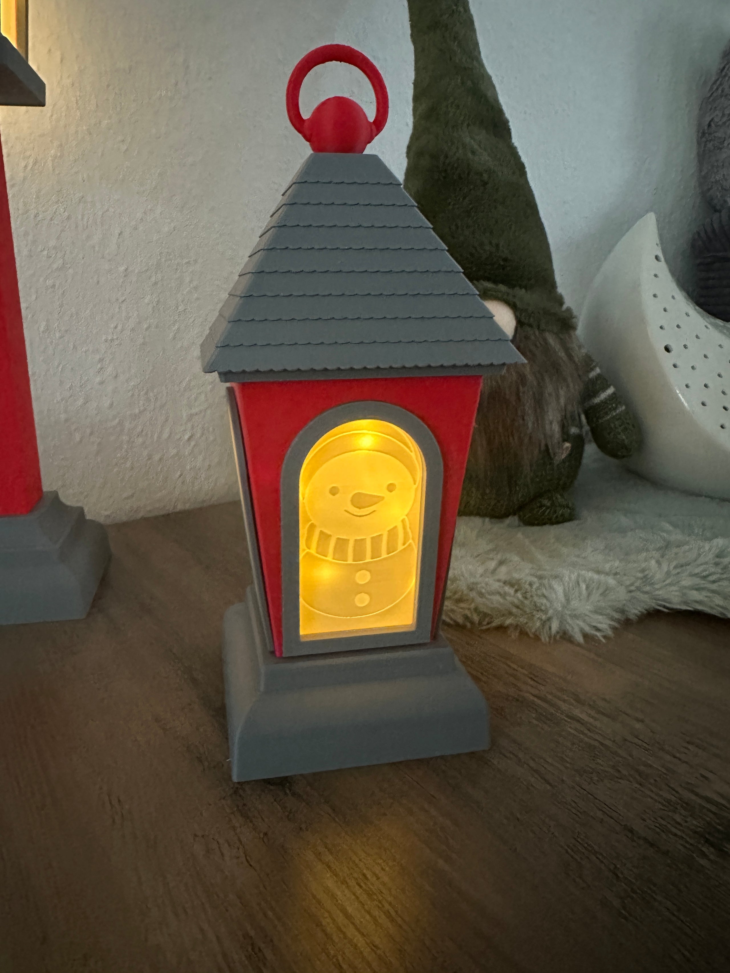🎄 Christmas Lantern – Handmade 3D Printed 🕯️